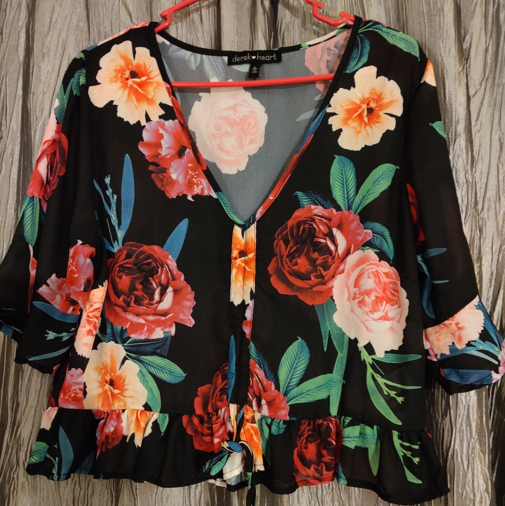 Floral🌺 Print Crop Top